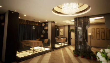 商業(yè)街開什么店好？開美容院利弊分析