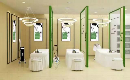 投資一個小點的皮膚管理中心需要多少錢？