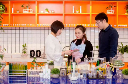 唯拾壹美妝店如何抓住新生代消費者？