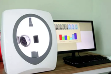 美的人都在用私人定制護(hù)膚品了，你還想著多吃水果就行？