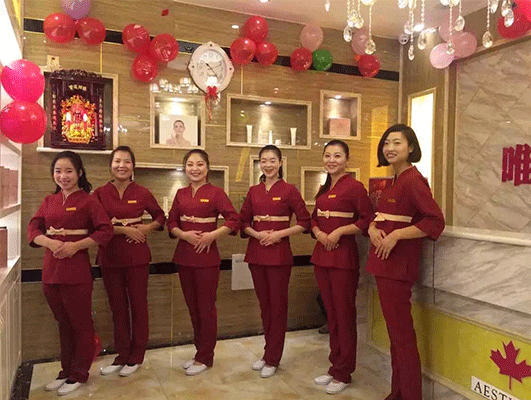 想在美容院工作，作為面試者應(yīng)如何應(yīng)對(duì)？