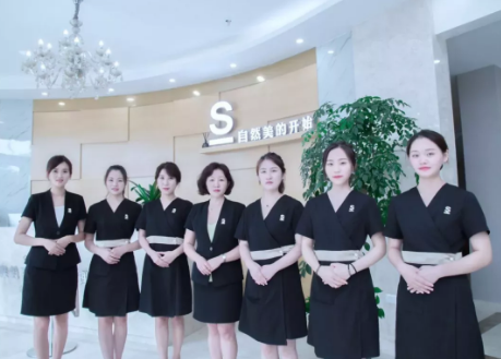 作為一名美容院好店長(zhǎng)應(yīng)該是什么樣？