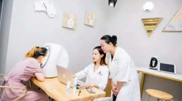 VN智能光電美膚館：個性化時代，私人定制護膚品勢不可擋