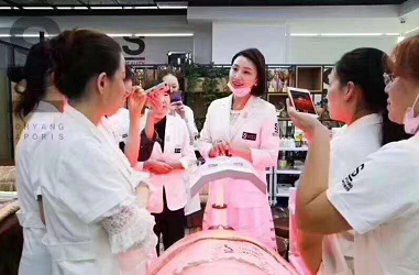 新開的美容院怎么管理呢？