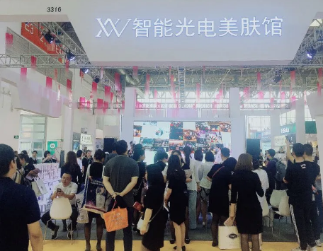 VN給你五個(gè)理由，轉(zhuǎn)行做美膚館吧！