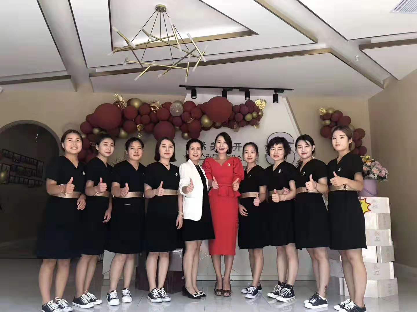 美業(yè)管理 | 美容店業(yè)績(jī)上不去？缺的是客戶還是策略?